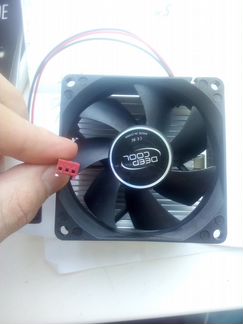Боксовый кулер от deepcool