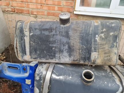 Бак топливный iveco Trakker 300 л