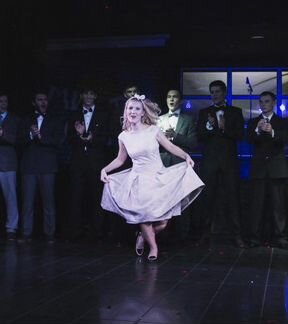 Платье вечернее