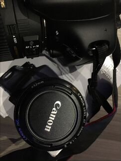 Зеркальный фотоаппарат Canon 550d