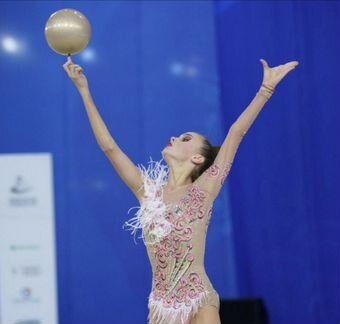 Купальник для художественной гимнастики