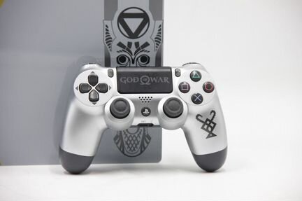 PS4 PRO CUH 7108B God of War Limited Edition