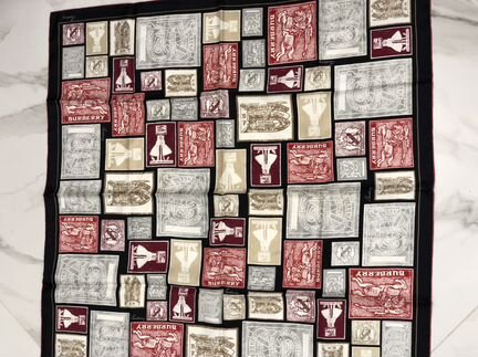 Новый платок Burberry