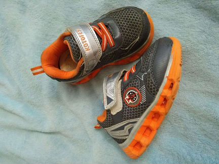 Кроссовки для мальчика