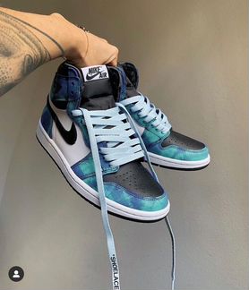 Кроссовки Nike Jordan 1