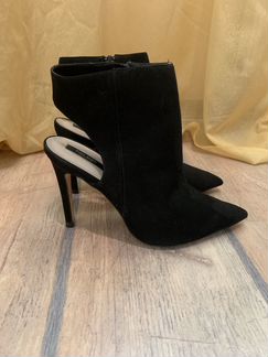 Ботильоны Zara