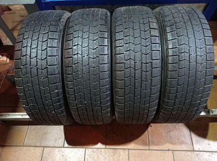 215 60 16 Dunlop бу Шины Зимние 215 60 R16 97A