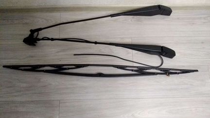 Стеклоочиститель комбайна