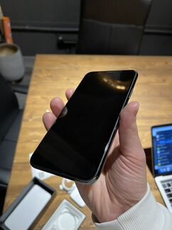 Телефон iPhone 11 pro max 256 gb