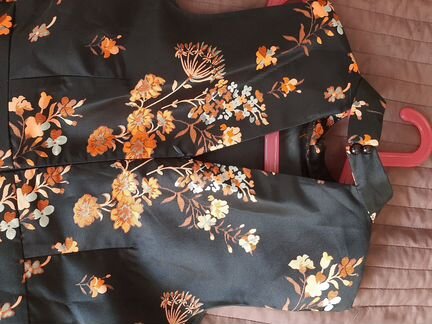 Платье нарядное 42-44