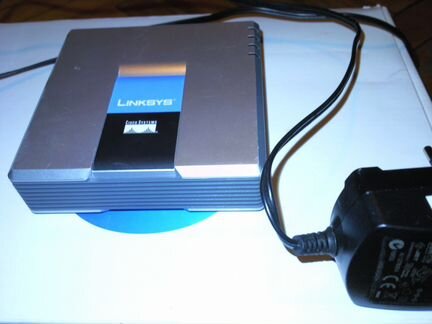 VoIP шлюз Linksys SPA 2102 c б. п