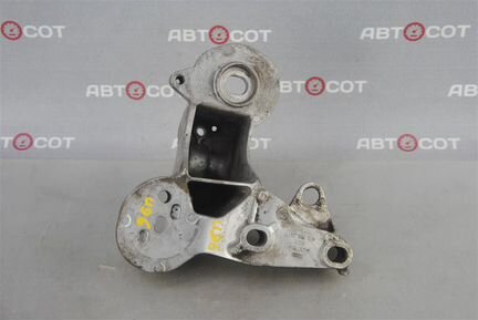 Кронштейн опоры двигателя левый Audi A6 (C6,4F) 2