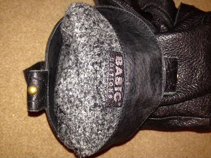 Сапоги женские утеплённые на разм 38 кожа чёрные,о