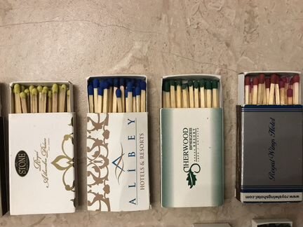 Спичечные коробки из отелей за границей