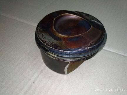 Поршень Mercedes M276