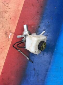 Главный тормозной цилиндр бмв BMW F30 335