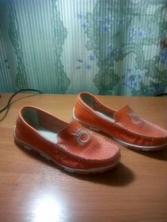 Новые мокасины из прес.кожи,р.36