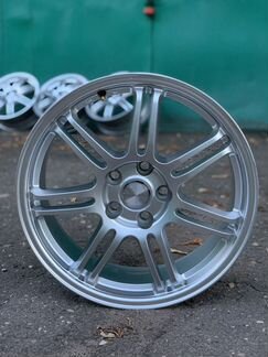 Стильные легкие Bridgestone CRS112 R18 5-114,3