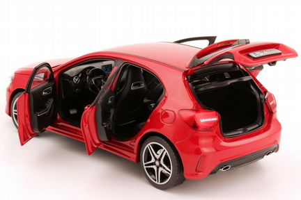 Модели Mercedes-Benz A-Class AMG 1:18