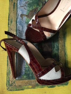Босоножки casadei