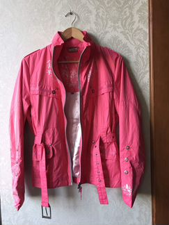 Ветровка для девочки