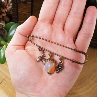 Брошь-булавка Шишки и Желуди медные (агат)