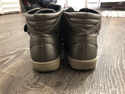 Ботинки демисезонные с легким утеплителем 17см