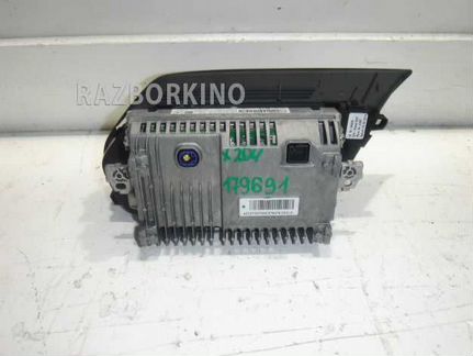 Монитор Мерседес C207 E