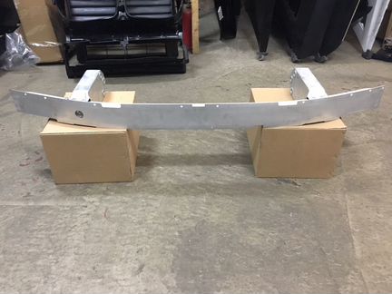 Усилитель бампера опорная балка BMW F10 F11