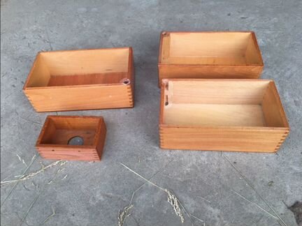 Маленькие деревянные ящики