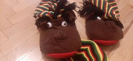 Тапочки и шапка, растаманский прикид, б/у