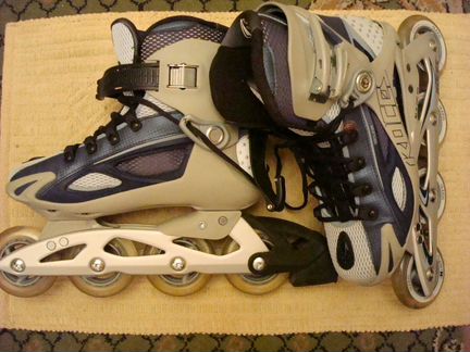 Роликовые коньки женские Roces Womens