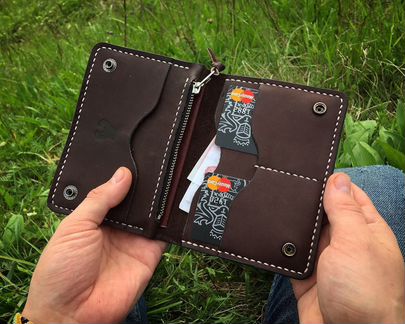 Портмоне из натуральной кожи