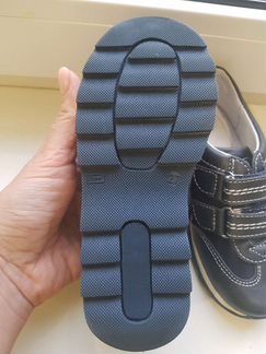 Кожаные кроссовки скороход 27р новые