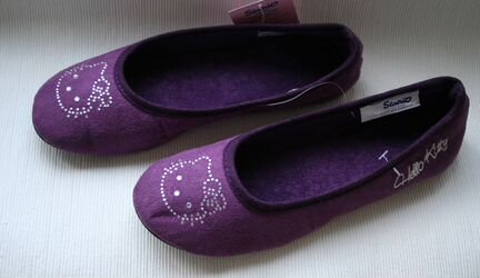 Новые балетки, тапочки со стразами Hello Kitty, 38