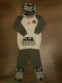 Новый теплый детский костюм на рост 110 см