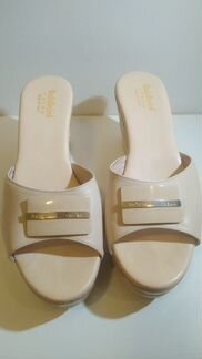 Сабо на танкетке Baldinini