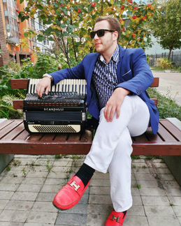 Аккордеонист на мероприятие