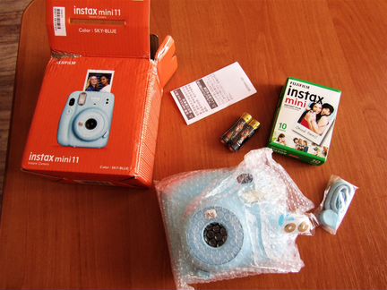 Новый фотоаппарат Fujifilm instax mini 11