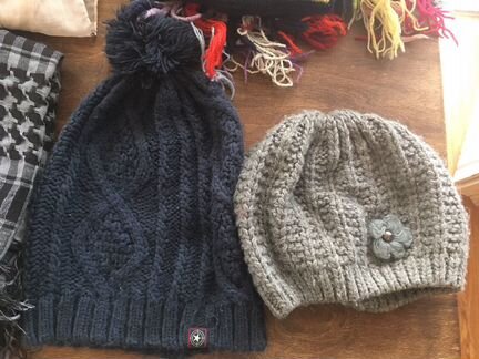 Шарфы, шапки, платки