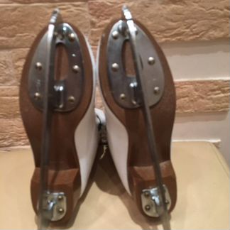 Фигурные коньки atemiflip р-р 36