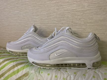 Кроссовки Nike