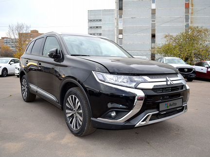 Mitsubishi Outlander 2.4 CVT, 2020