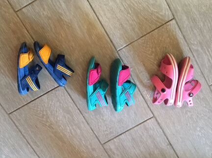 Сандали crocs adidas