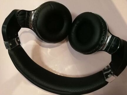 Беспроводные наушники