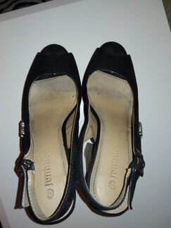 Босоножки женские