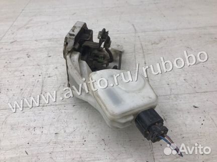 Замок двери задний правый Mitsubishi Galant 8 USA