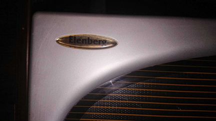 Микроволновая печь Elenberg