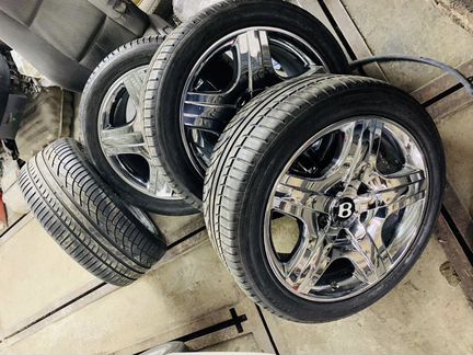 Бомбические колеса Bentley R19
