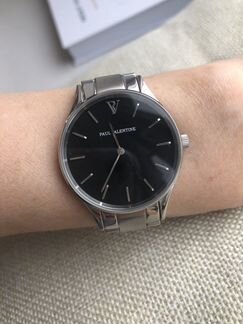 Часы Paul Valentine